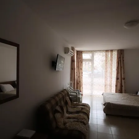 Studio Arendoo In Rose Apartament *